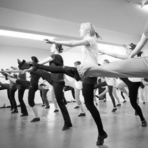 Everybody DANCE!
